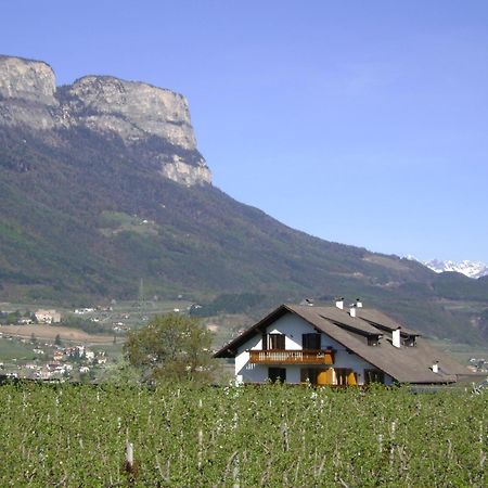 Appartements Weisshauserhof Eppan an der Weinstraße Exterior foto